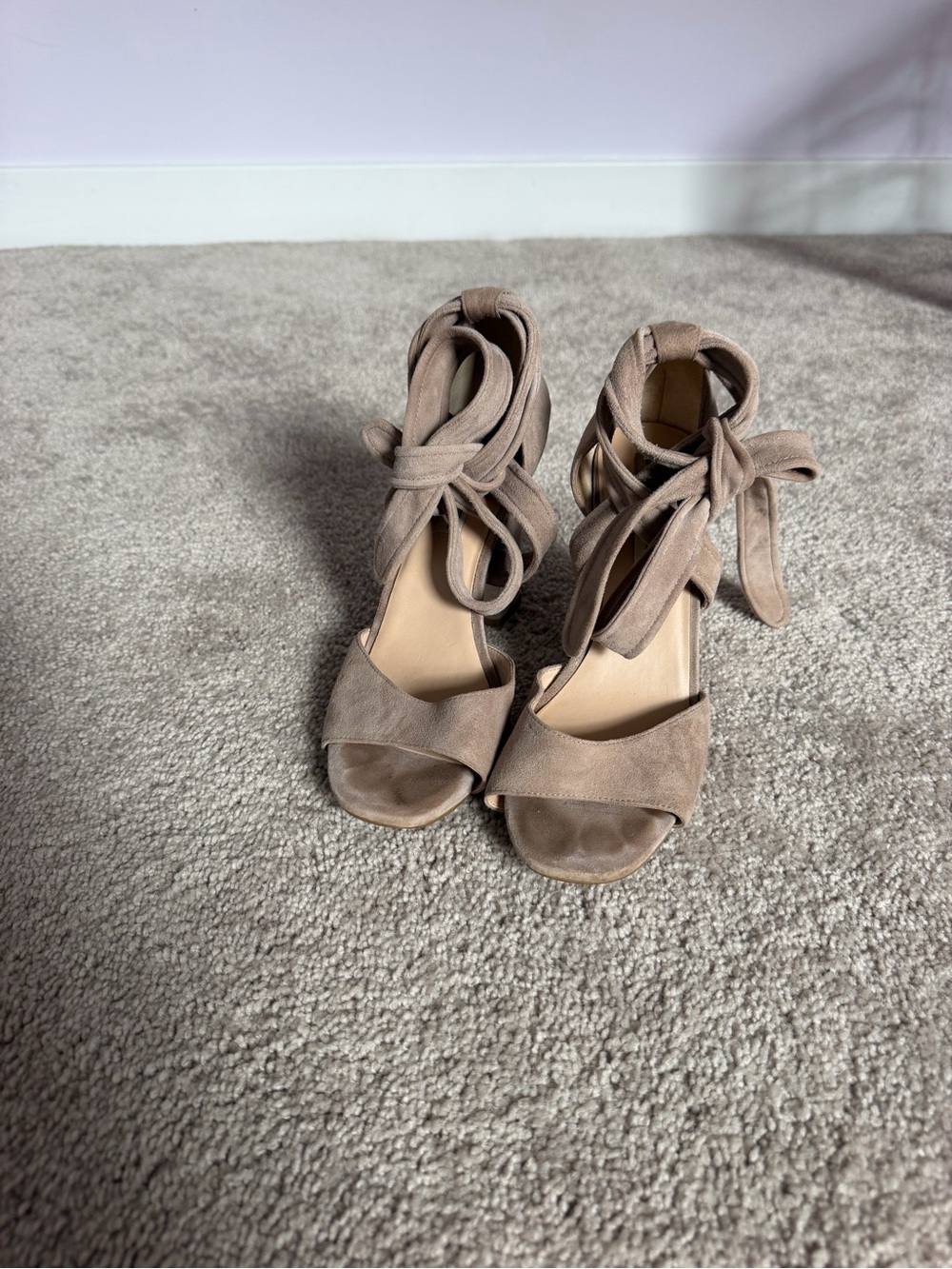 Karl Lagerfeld Block Heels in tapee